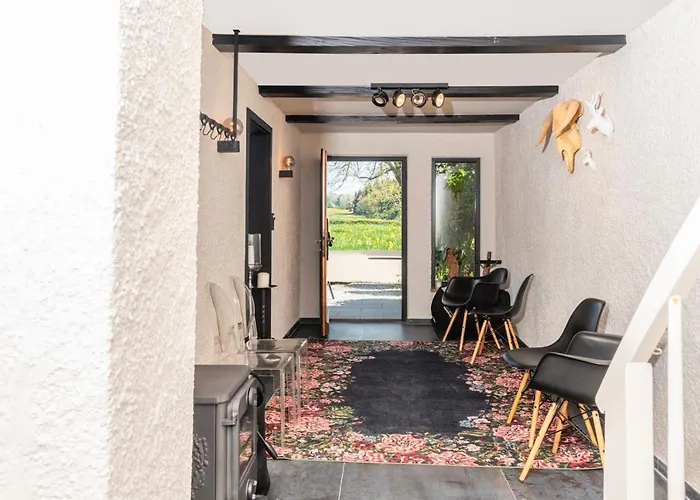 Modernes Design-bauernhaus Lieselotte 펜션 Altusried